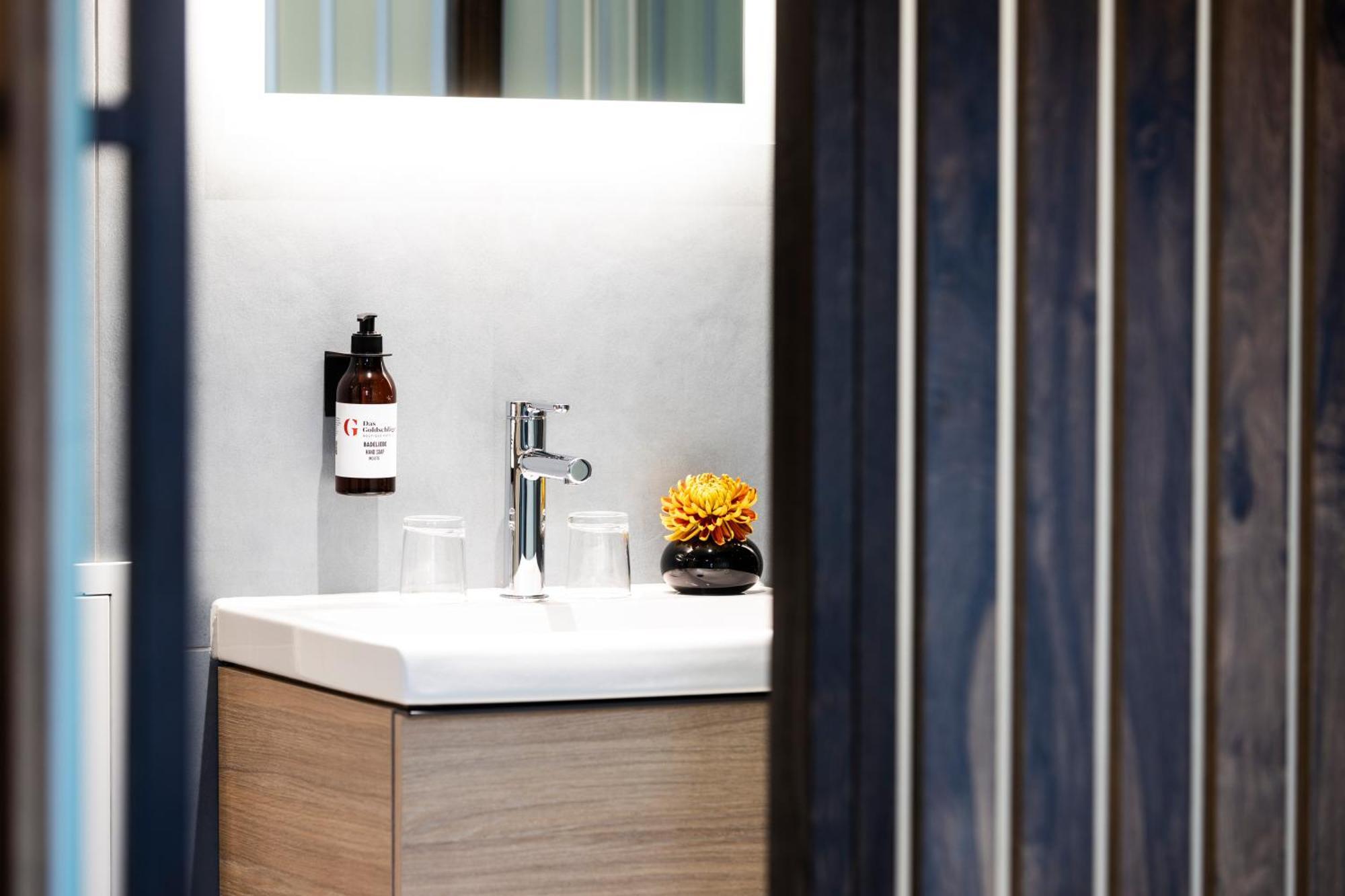 Das Goldschlaeger Boutique Hotel Schwabach Bagian luar foto